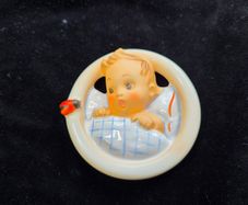 Goebel Hummel Porcelain Wall Plaque Lucky Fellow Baby Ladybug Limited Edition 500