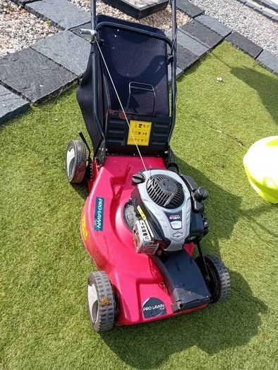 lawnmower