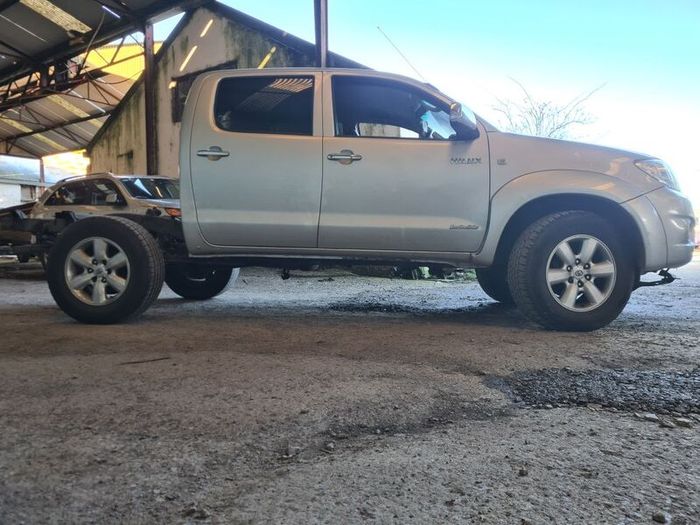 Toyota Hilux for parts