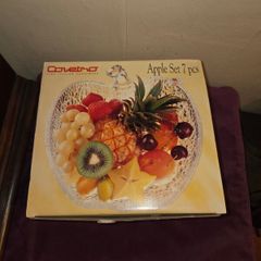 Brand new 1970's Apple shaped Dessert Bowls set