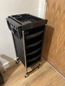 Trolly suitable for grooming and beauty salon