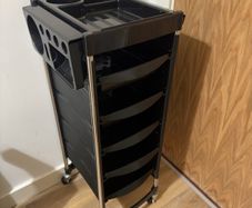 Trolly suitable for grooming and beauty salon