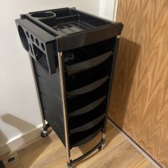 Trolly suitable for grooming and beauty salon