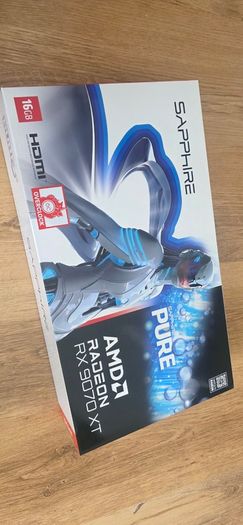 Rx9070xt sapphire pure white 16gb new