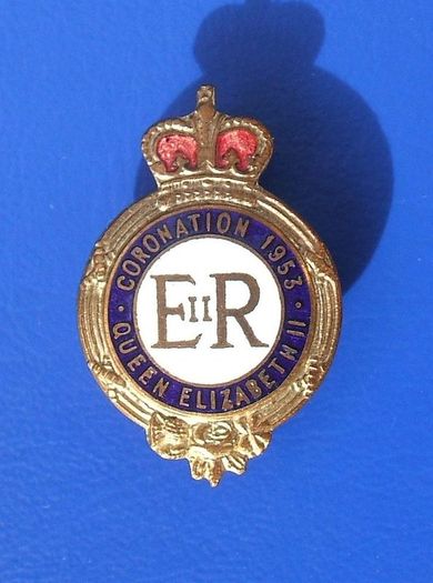 Queen Elizabeth II Coronation 1953 - a scarce enamelled badge showing the ERII cypher.