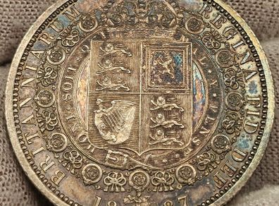 Great Britain 1887 Silver Half Crown Beautiful Uncirculated Lustrous Rainbow Toned