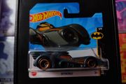 Batmobile ! Hot Wheels Batman Series ! 2017 Mattel !