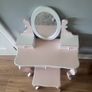 Dressing table Image 2