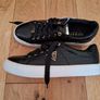 new Guess sneakers Image 3
