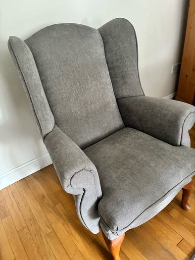 Queen Anne Armchair