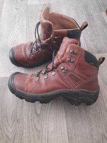 KEEN boots size 8 wore 4 times in perfect condition 70 euro
