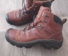 KEEN boots size 8 wore 4 times in perfect condition 70 euro