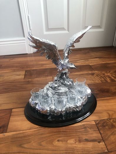 Eagle Shot Stand by Chinelli perfect Gift