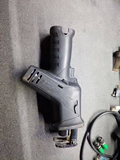 Snap On reciprocating saw