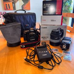 Canon 5D Mark IV Professional Photography Kit