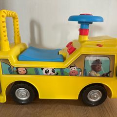 Little Tikes Go Buster ride on