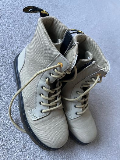 Dr Martens girls utility boots