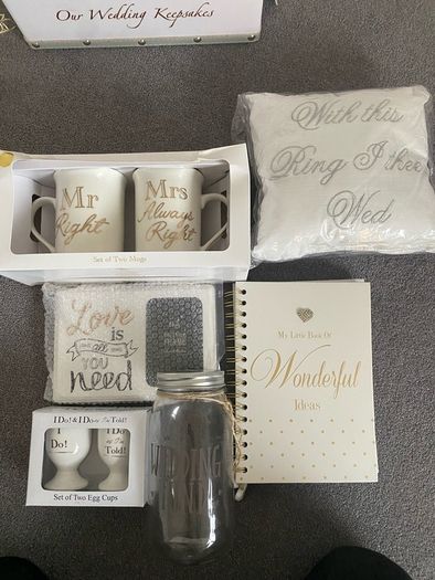 Wedding Keepsake hamper box with wedding accessories