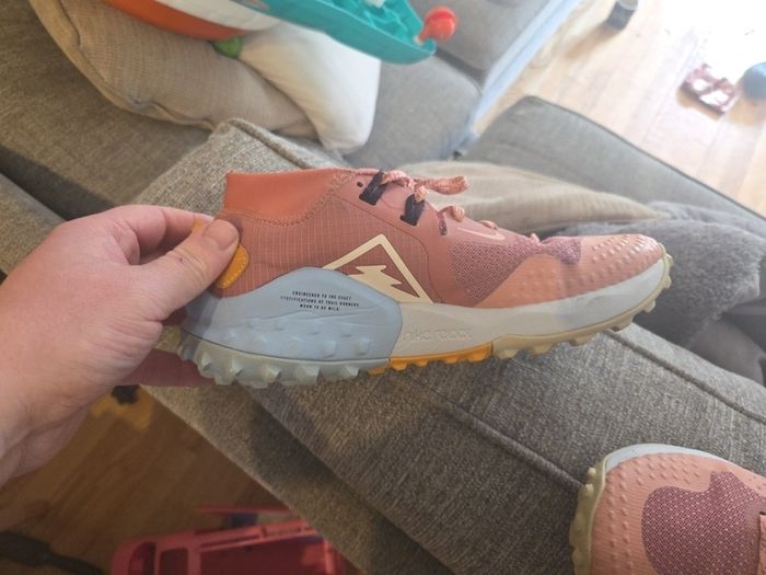 nike trail(will sell all 3 pairs of trainers for 50e if they go together)