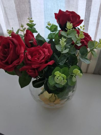 Decorative roses