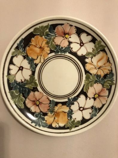 Vintage C. Mallorca Felanitx Spanish Pottery Wall Hanging 8" Plate / Decorative Floral Platter