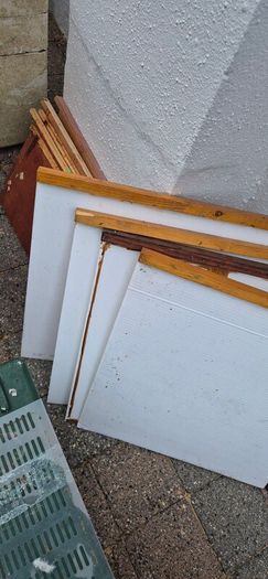 4 Beehives & Bees with ALL equipment