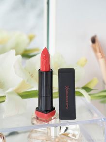 Max Factor Lipstick Matte in Flame 15 - New