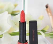 Max Factor Lipstick Matte in Flame 15 - New