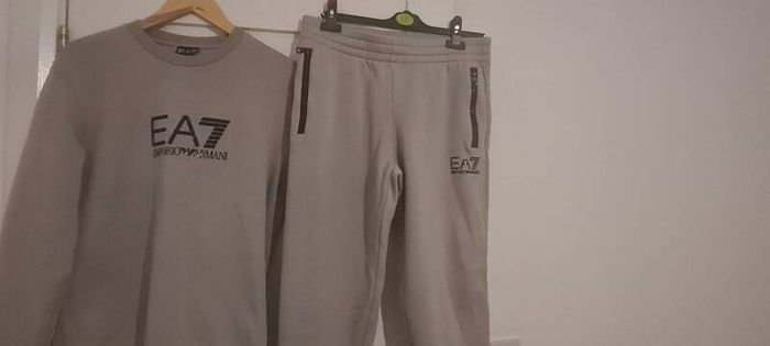 mens armani fab tracksuit