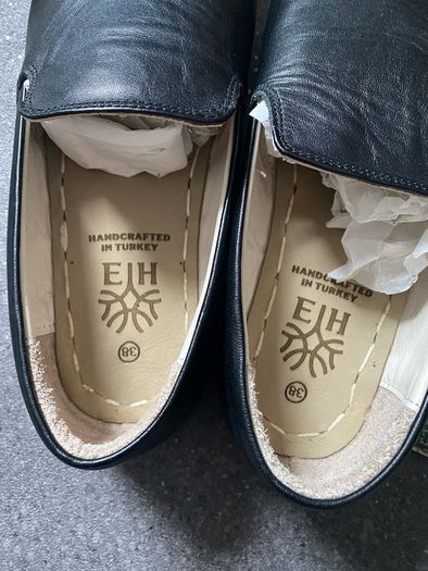 Earthing Harmony black leather barefoot slip-on grounding shoes