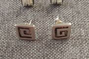 2x Sterling silver earrings