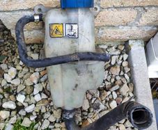 Alfa 159 coolant expansion tank