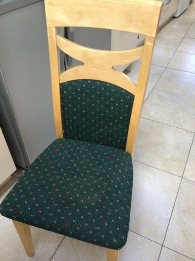 Extendable Dining Table and Six Chairs