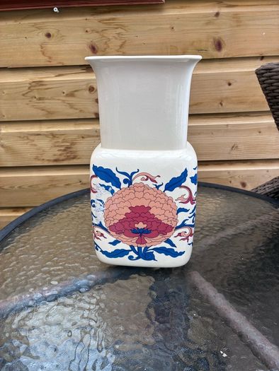 vase