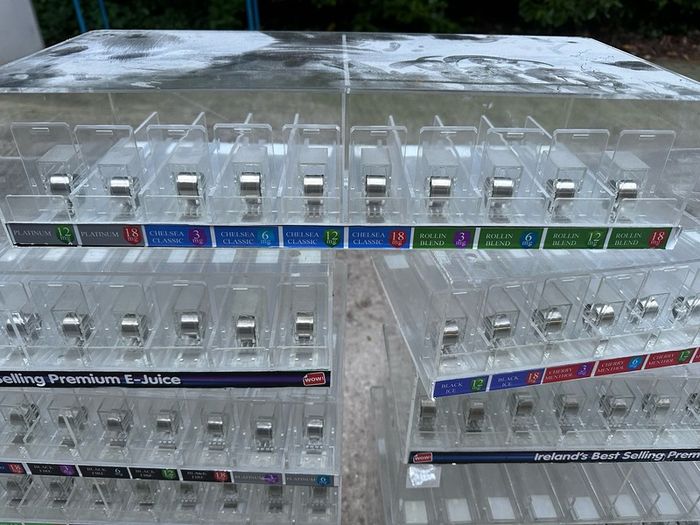 15 Vape Display Dispenser Units Sold As One Lot