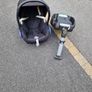 maxi cosy car seat and isofix base Image 4