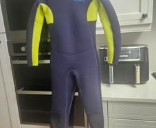 Boys wetsuit
