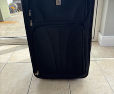 Large extendable suitcase