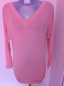 Salmon Italian V-neck long line top, see back  size UK14 EU42 Postage included