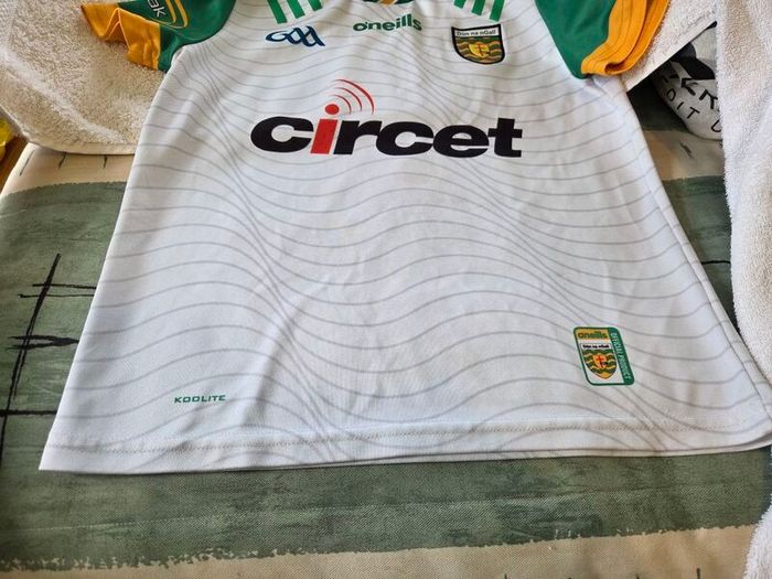 Donegal Gaelic Football Away Jersey 2024 Children 10 to 11 Years Old