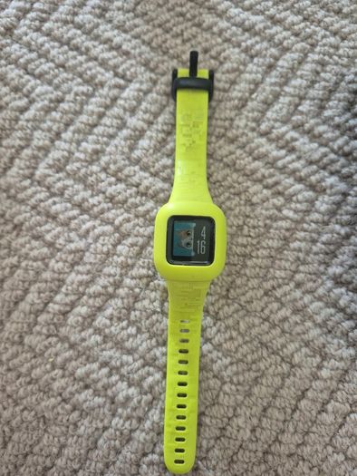 Garmin kids fitness tracker watch