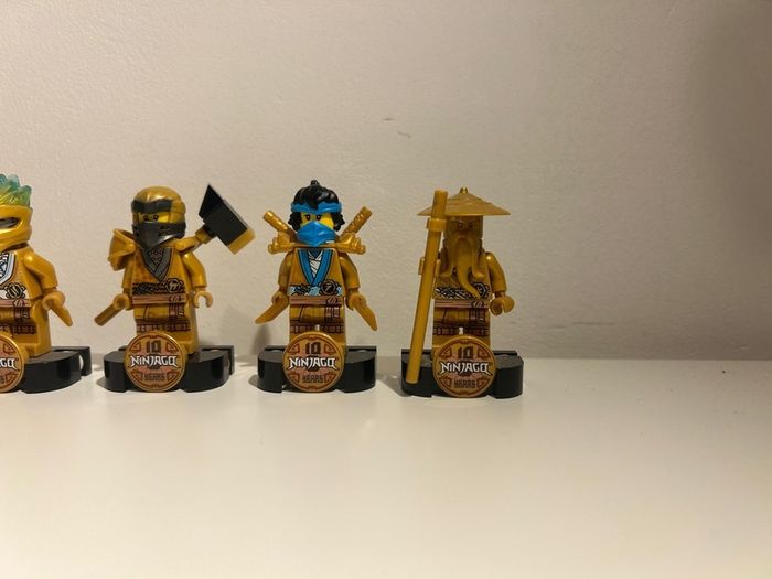 LEGO Ninjago Golden 10 year anniversary mini figures (RARE)