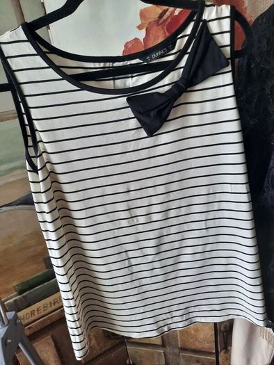 Ivory & Black Stripe Sleeveless Top , UK 16 (Fits 18)