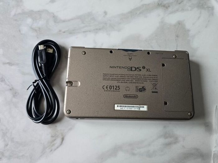 Nintendo dsi xl