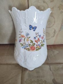 Aynsley wall vase