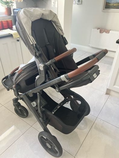 UPPAbaby Vista V3. Complete Single and Double Bundle 800e