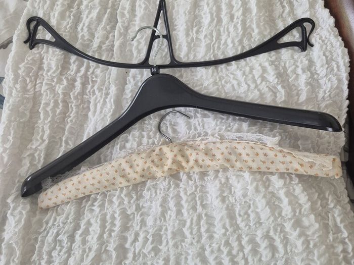 Clothes Hanger