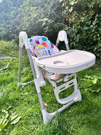 high chair nup nup + pampers 7 size