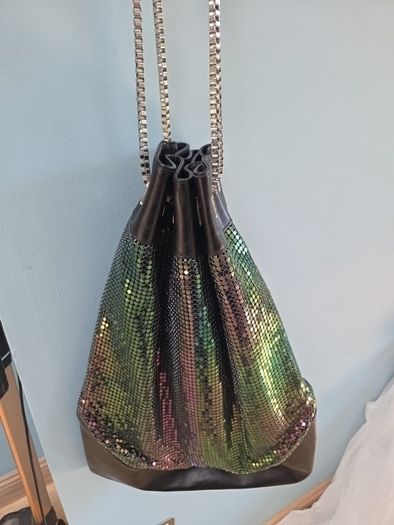 Hand bag