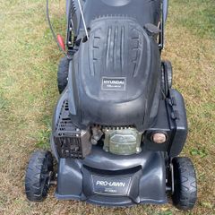 Pro-Lawn petrol lawnmower